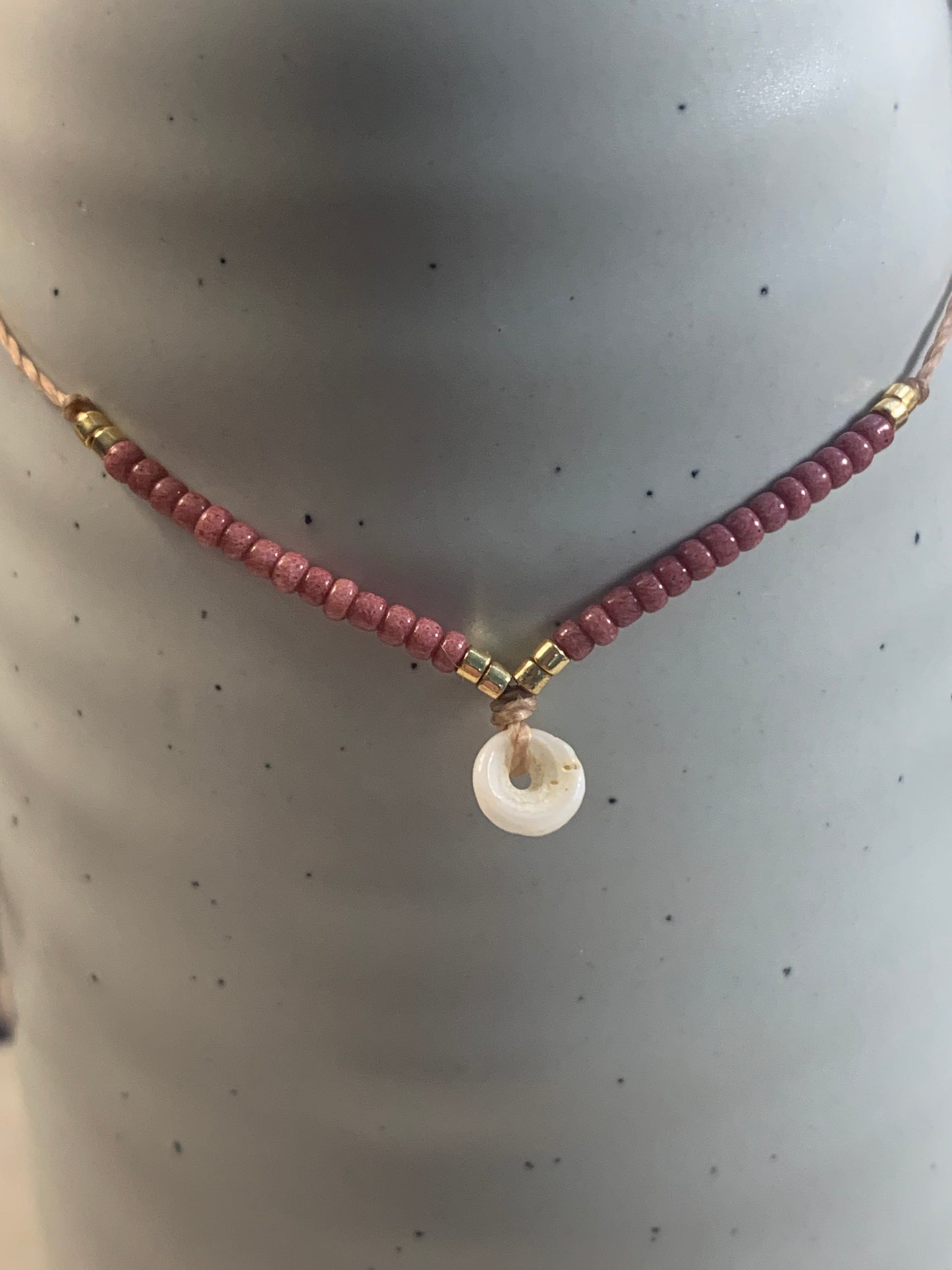 Adjustable bracelet, seed beads