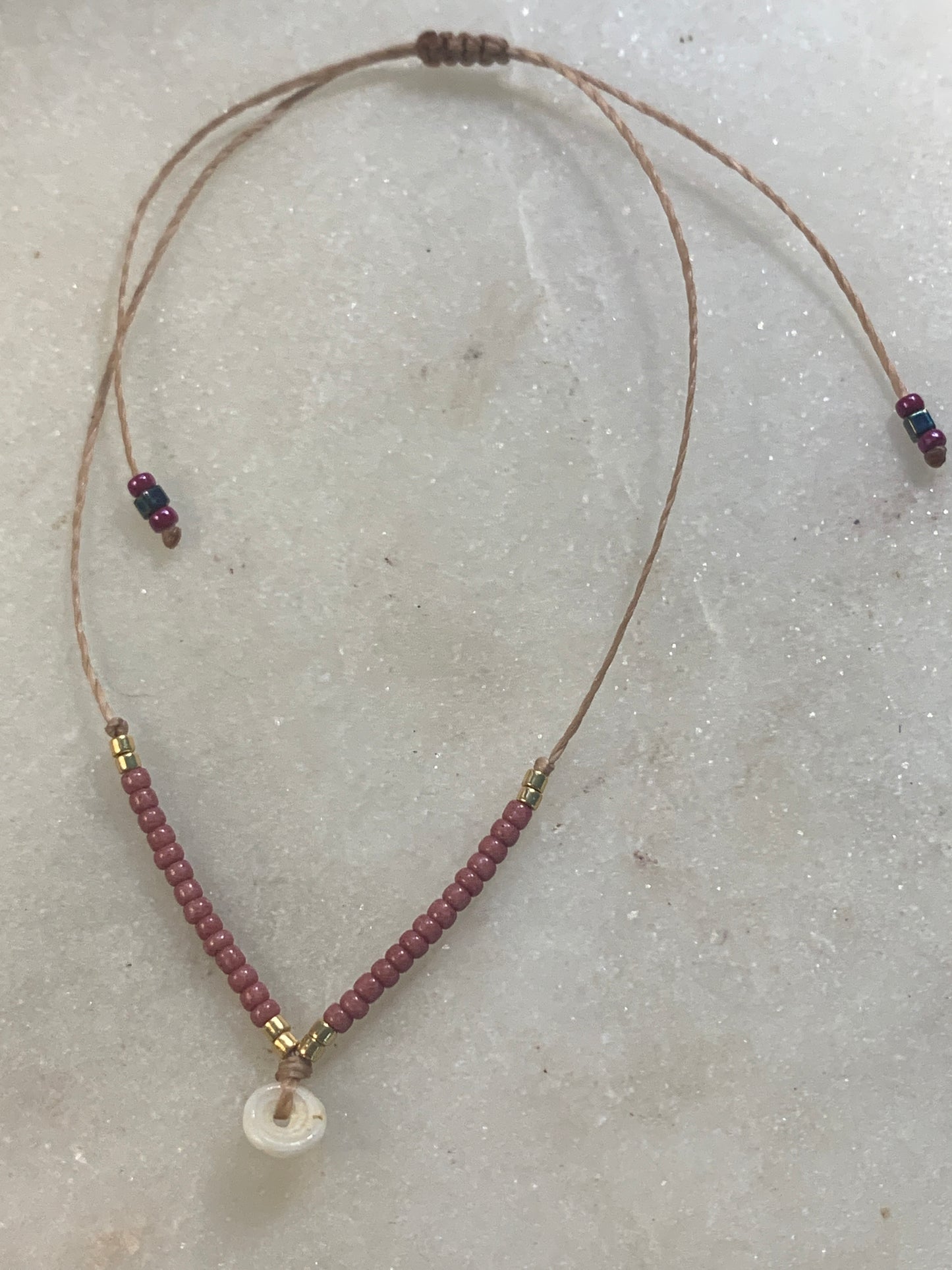 Adjustable bracelet, seed beads